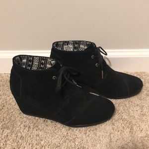 Toms Black Suede Wedge Bootie
